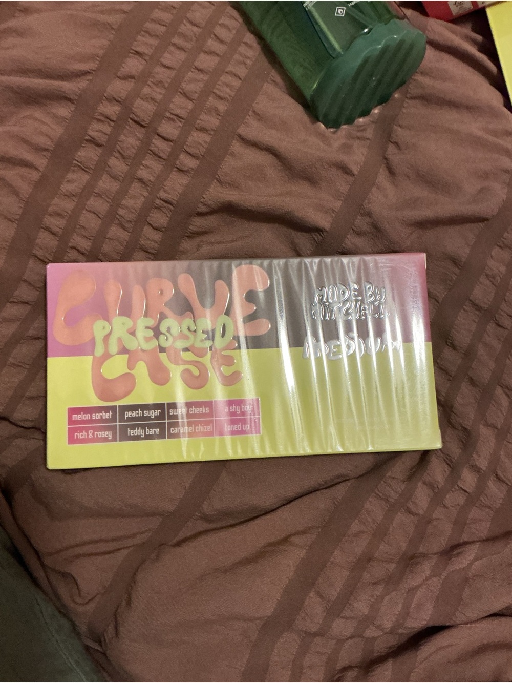 Made by Mitchell Pressed Case Eyeshadow Palette - Pink & Lime